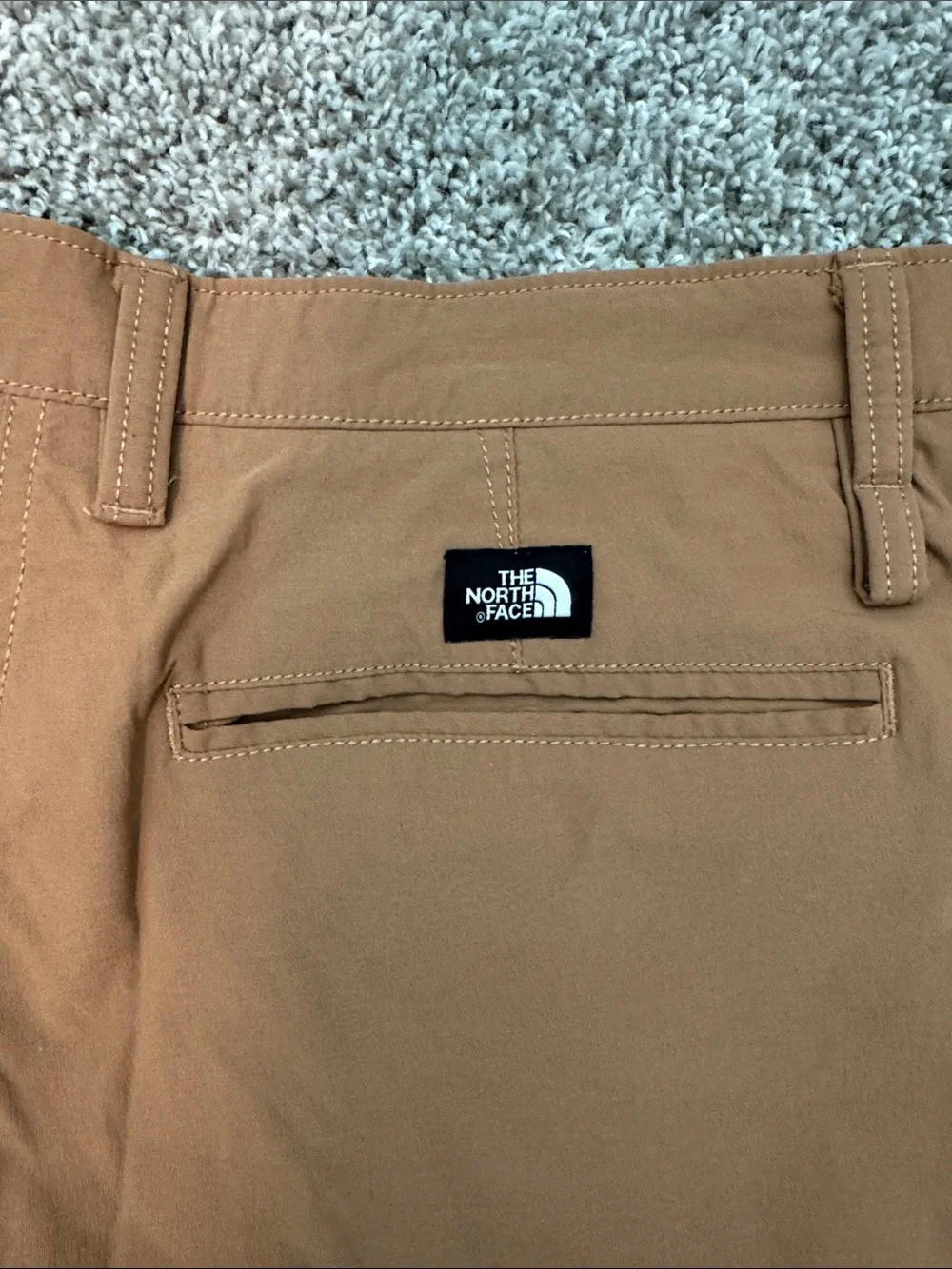 The North Face Men's Cargo Shorts - Brown